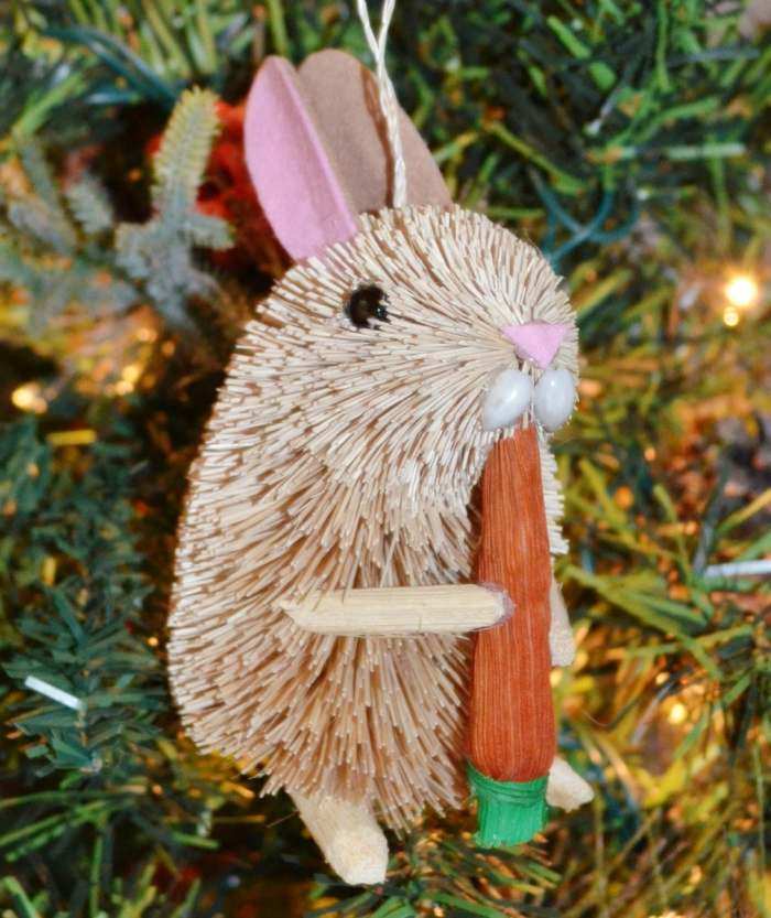Brushart Bristle Brush Ornament Rabbit w/Carrot